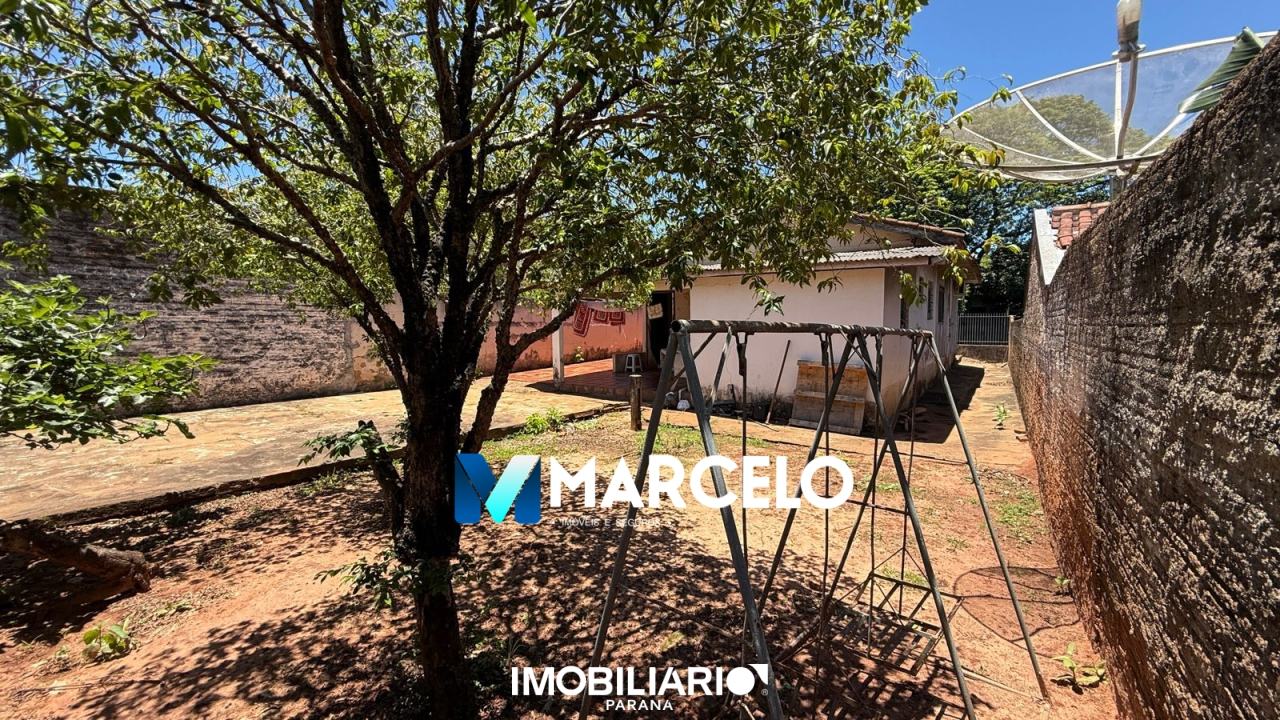 Residência para  Venda em Umuarama pela Marcelo