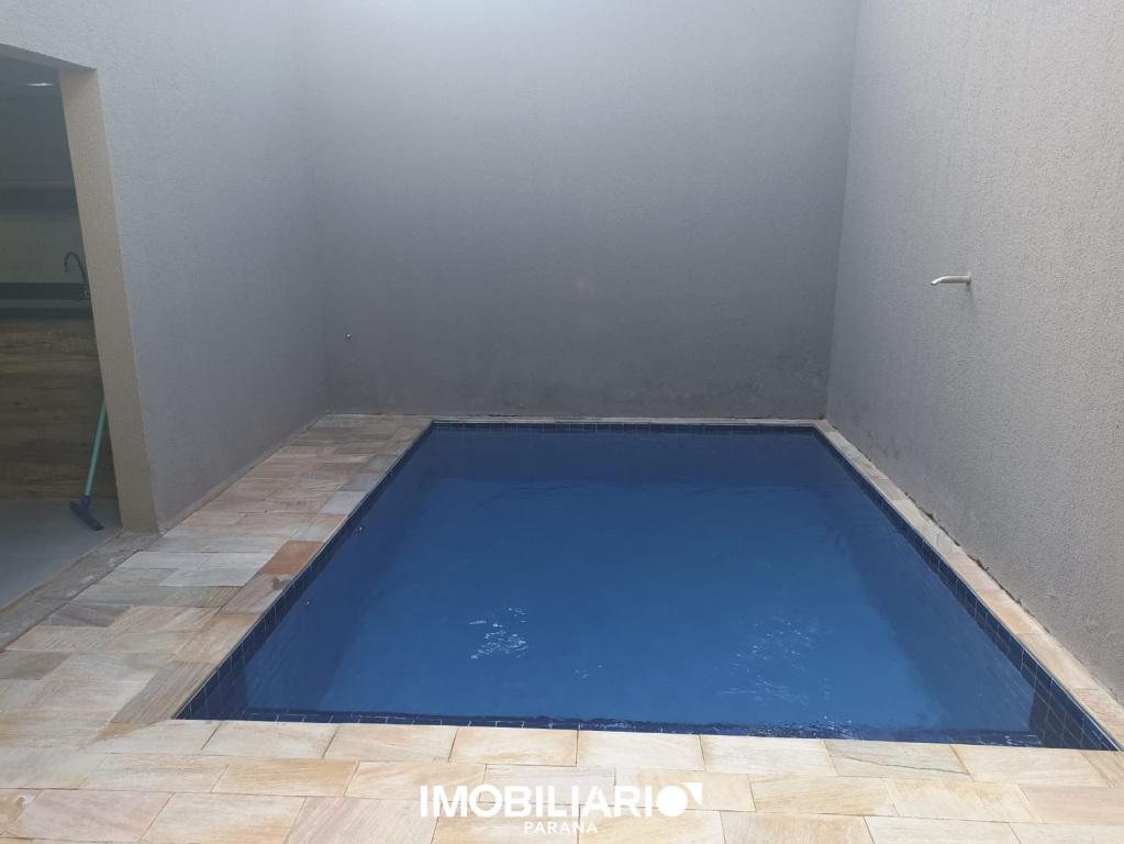 Residência para  Venda em Umuarama pela Bom Imóveis