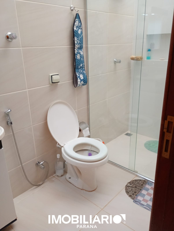 Residência para  Venda em Umuarama pela Pizzaia