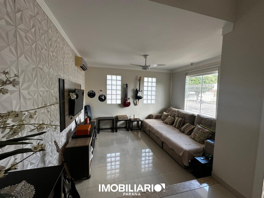 Residência para  Venda em Umuarama pela Pizzaia