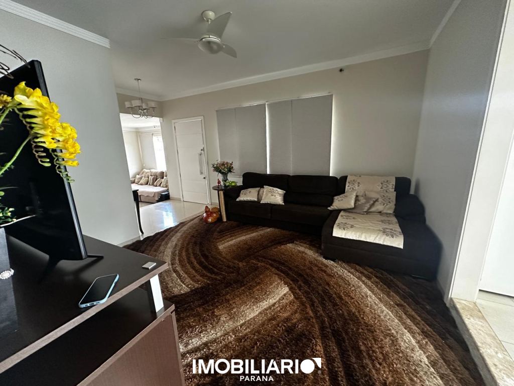 Residência para  Venda em Umuarama pela Pizzaia