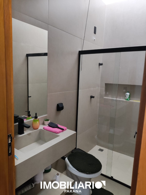 Residência para  Venda em Umuarama pela Shiotani Imóveis