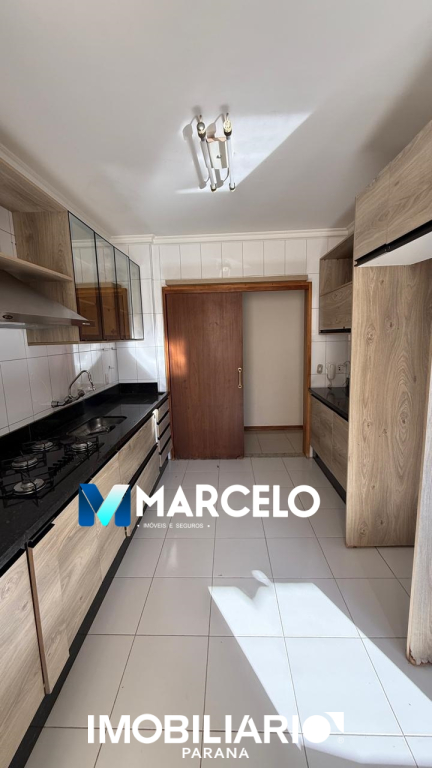 Apartamento para  Venda em Umuarama pela Marcelo