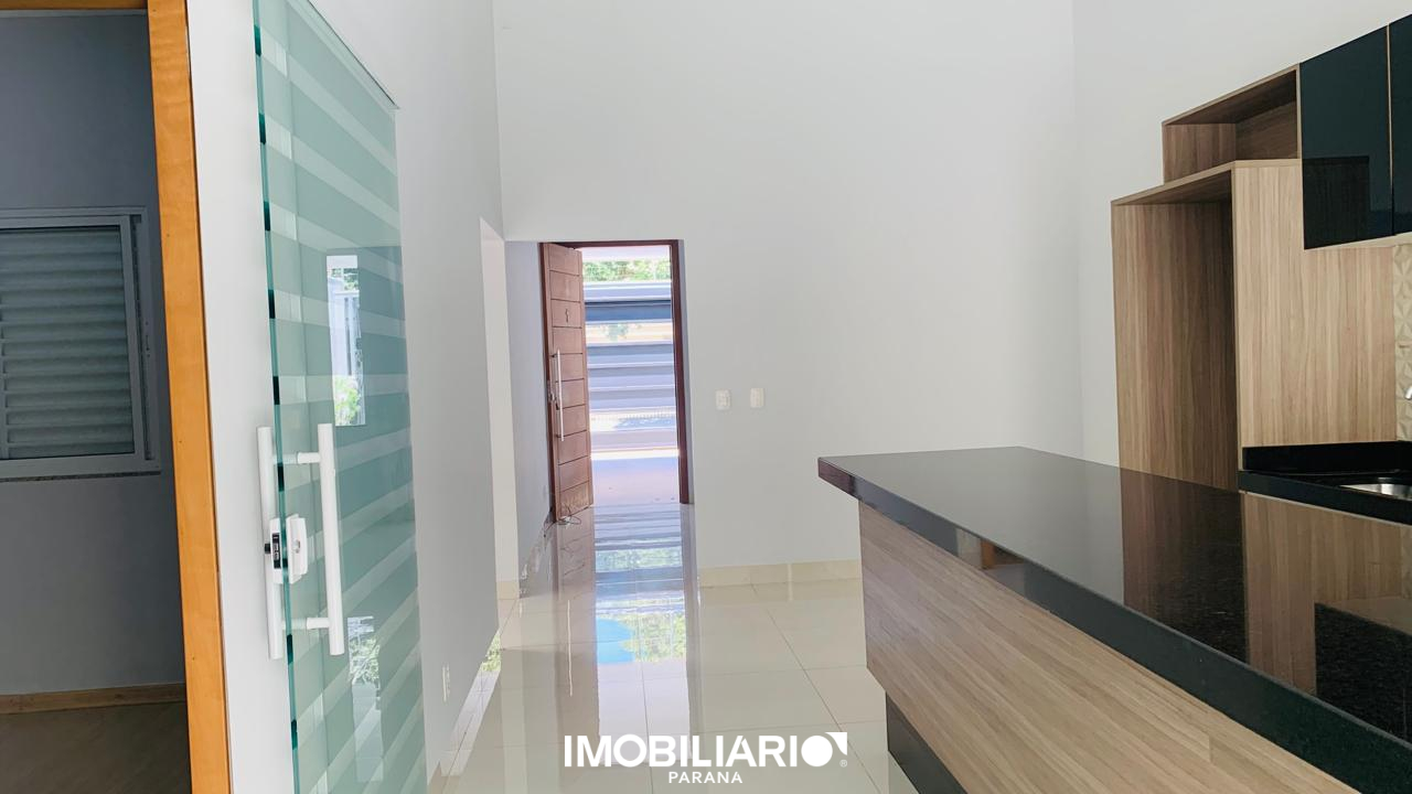 Residência para  Venda em Umuarama pela Elisia Neves