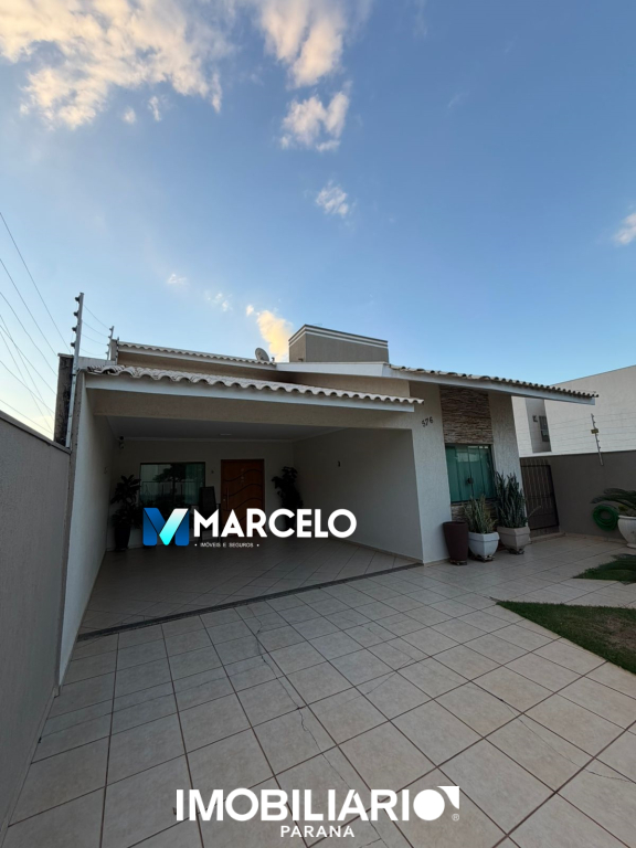 Residência para  Venda em Umuarama pela Marcelo