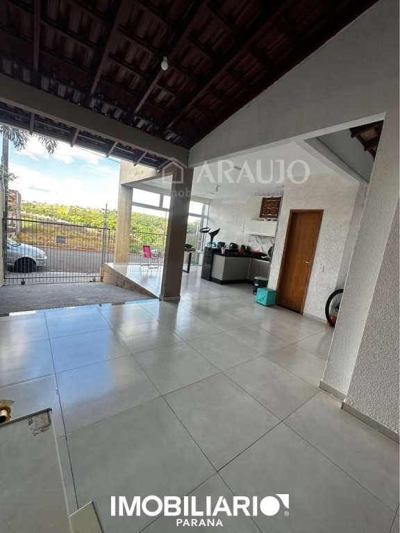 Residência para  Venda em Umuarama pela Araujo