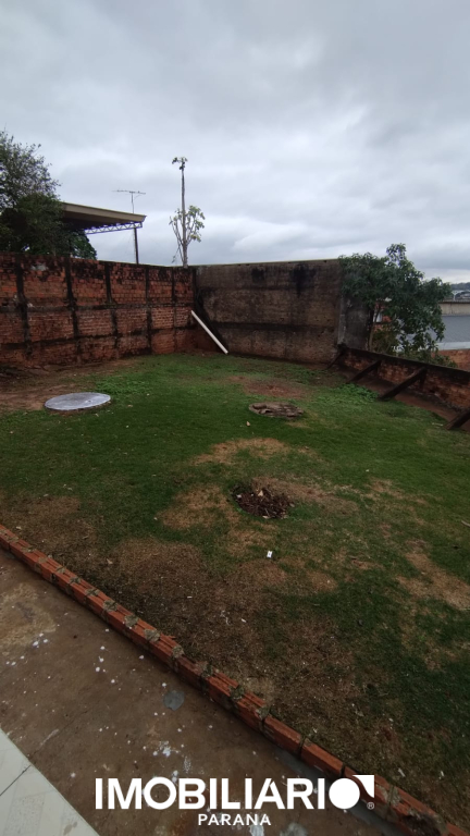 Residência para  Alugar em Umuarama pela Bom Imóveis