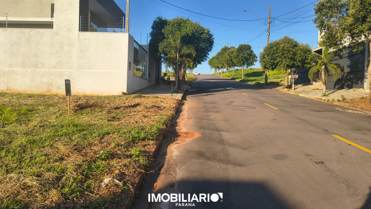 Terreno para  Venda em Umuarama pela Pizzaia