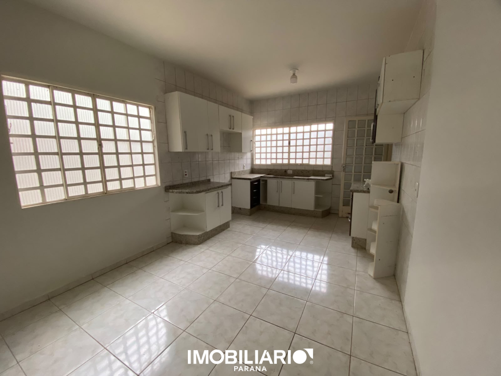 Residência para  Alugar em Umuarama pela Ilha Bella