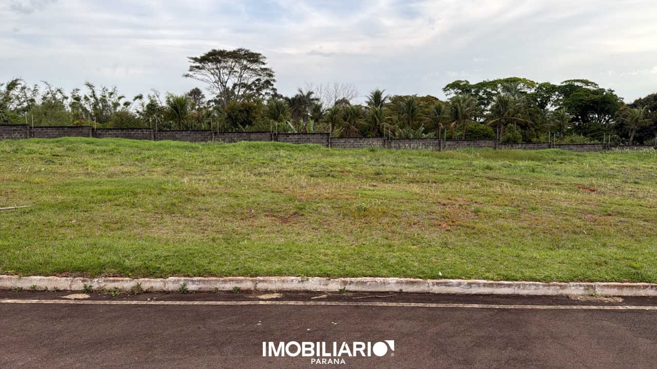 Terreno para  Venda em Umuarama pela Lançoni