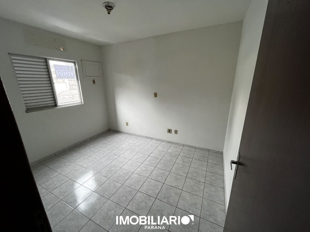Apartamento para  Venda em Umuarama pela ES Corretora