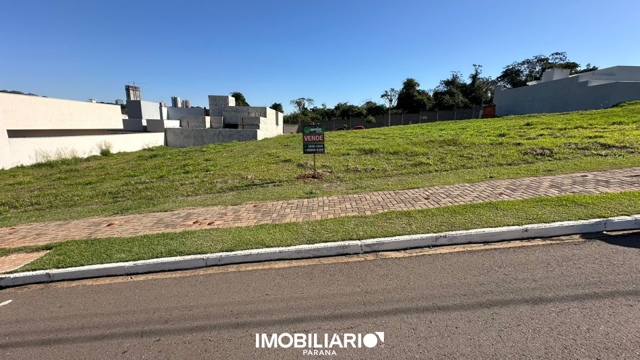 Venda Terreno - Jardins de Versailles