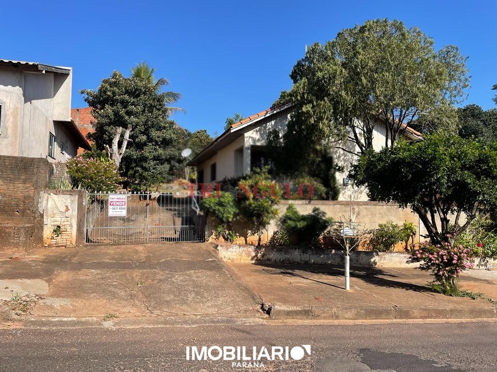 Venda Residência - Zona V