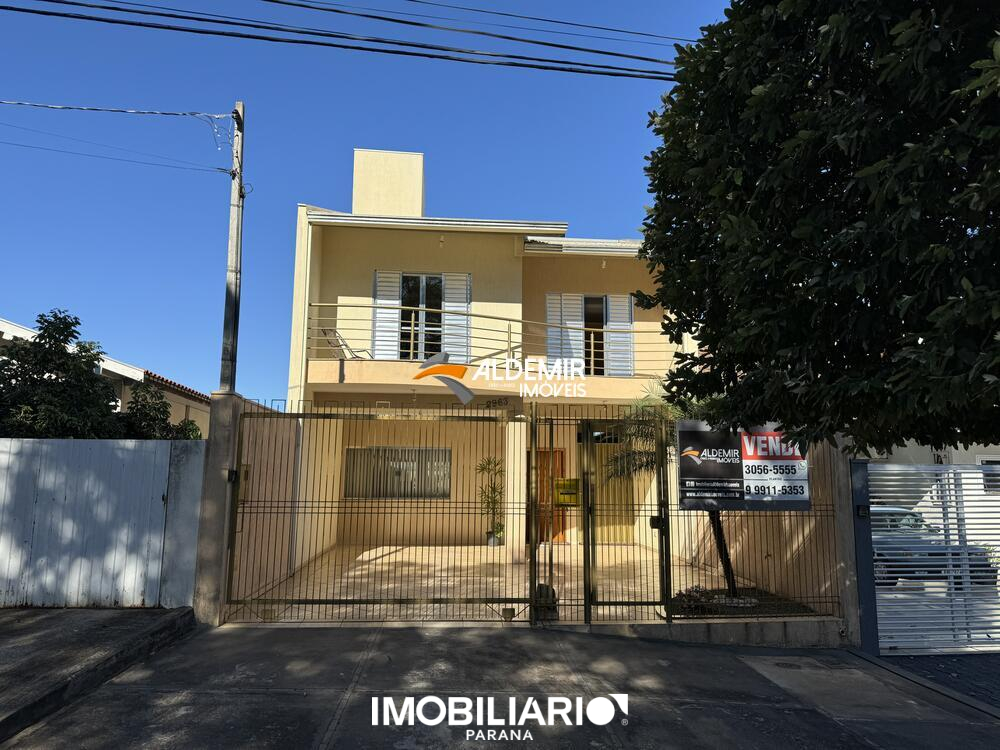 Venda Sobrado - Próximo a Prefeitura e...