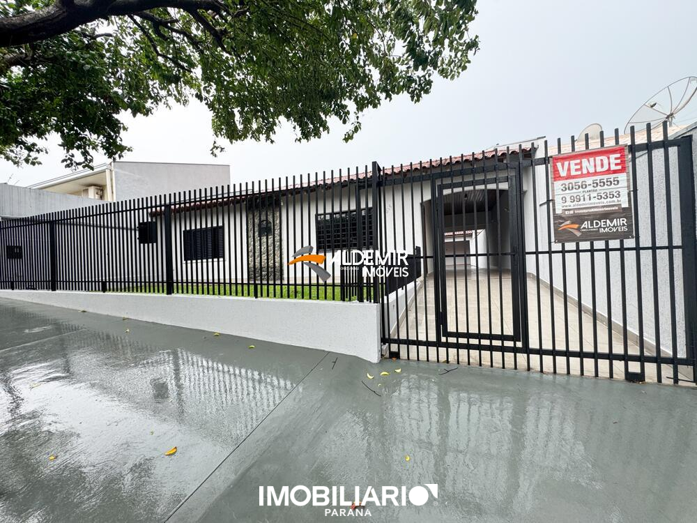 Venda Residência - Próximo ao Colégio Global