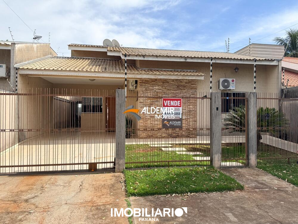 Venda Residência - Próximo à UEM e...