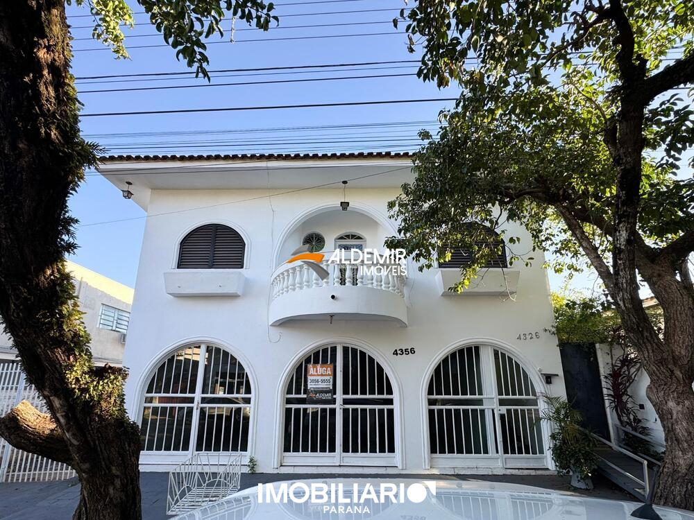 Alugar Prédio Comercial - Próximo a Praça Santos...