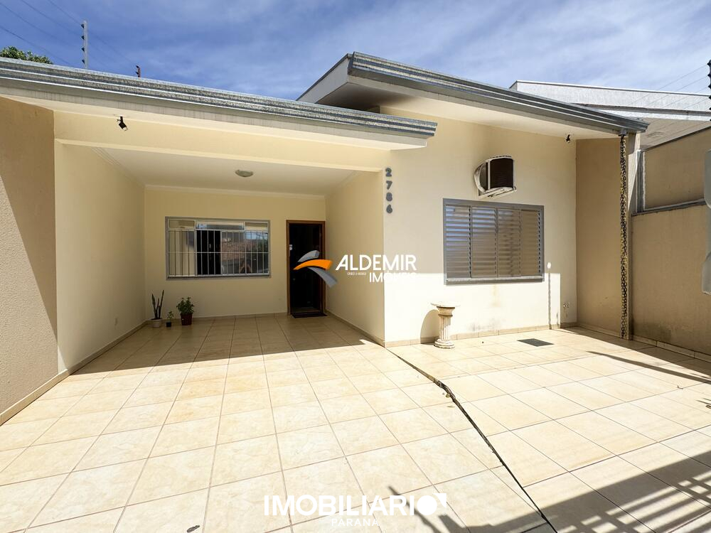 Venda Residência - Próxima a Igreja Betel e...