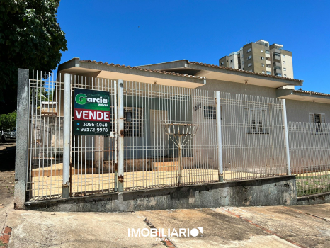 Residência para  venda em Jardim Aratimbó, Umuarama, 161,50m², com 2 quartos