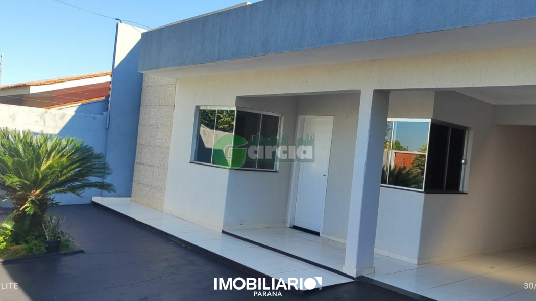 Residência para  venda em Parque Alto da Paraná, Umuarama, 267,01m², com 2 quartos