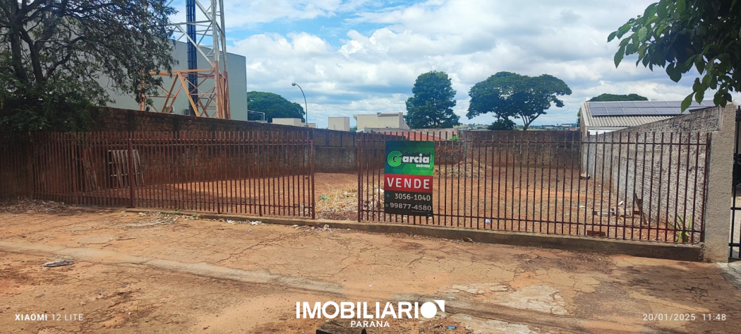Terreno para  venda em Zona II, Umuarama, 490,00m²