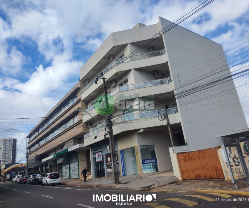 Sobreloja para  alugar em Zona III, Umuarama, com 2 quartos