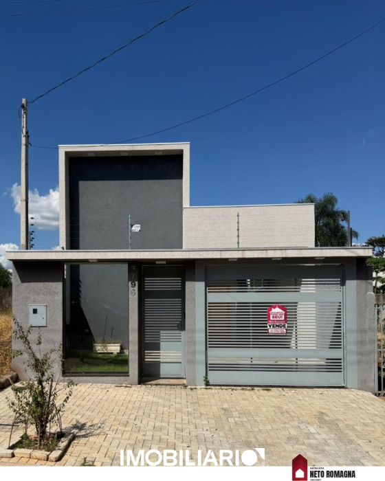 Residência para  venda em Jardim Cidade Alta, Umuarama, 194,00m², com 2 quartos