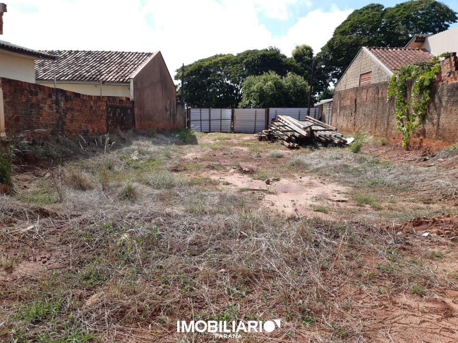 Terreno para  venda em Parque San Remo III, Umuarama, 330,00m²