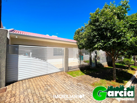 Residência para  venda em Parque Cidade Jardim, Umuarama, 450,00m², com 2 quartos