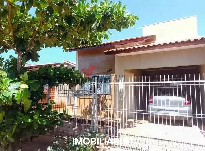 Residência para  venda em Centro, Cafezal do Sul, 250,00m²