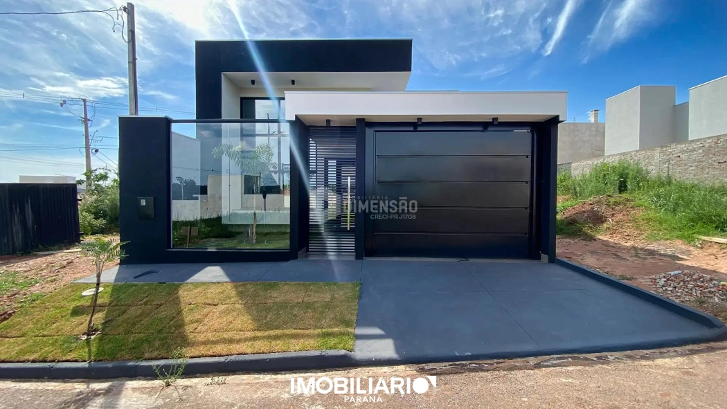 Residência para  venda em Parque Estância II, Umuarama, 137,25m², com 3 quartos