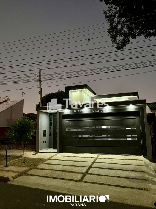 Residência para  venda em Zona V, Umuarama, 245,00m², com 3 quartos