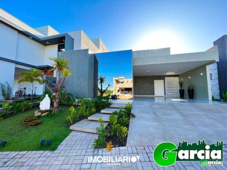 Residência para  venda em Residencial Royal Garden, Umuarama, 393,36m²