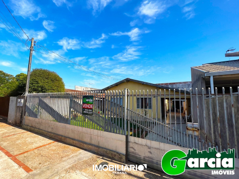 Residência para  venda em Zona VII, Umuarama, 300,00m²