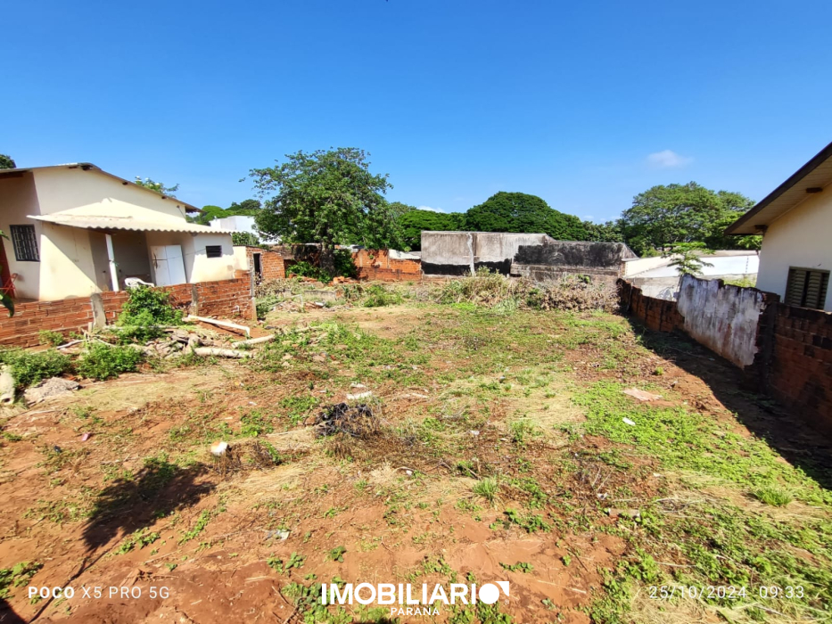 Terreno para  venda em Zona V, Umuarama, 538,00m²