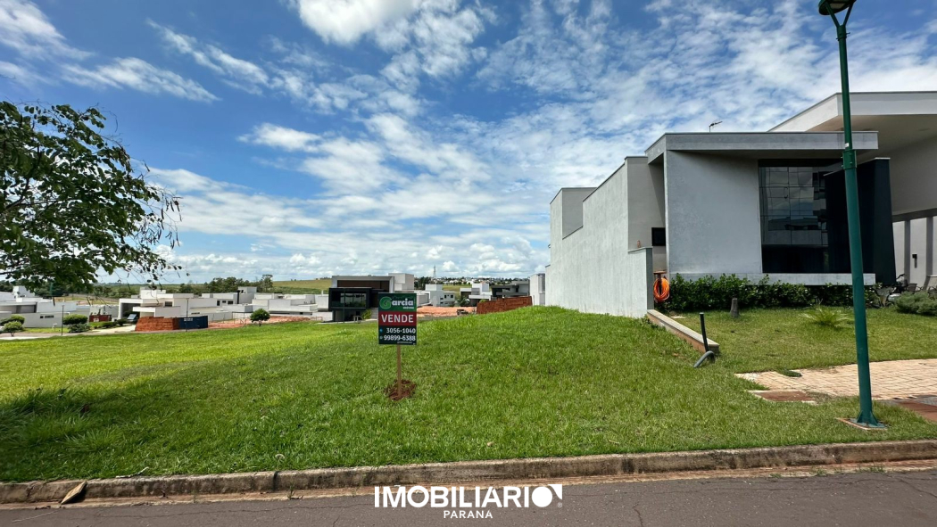 Terreno para  venda em Condomínio Paysage Essenza, Umuarama, 252,88m²
