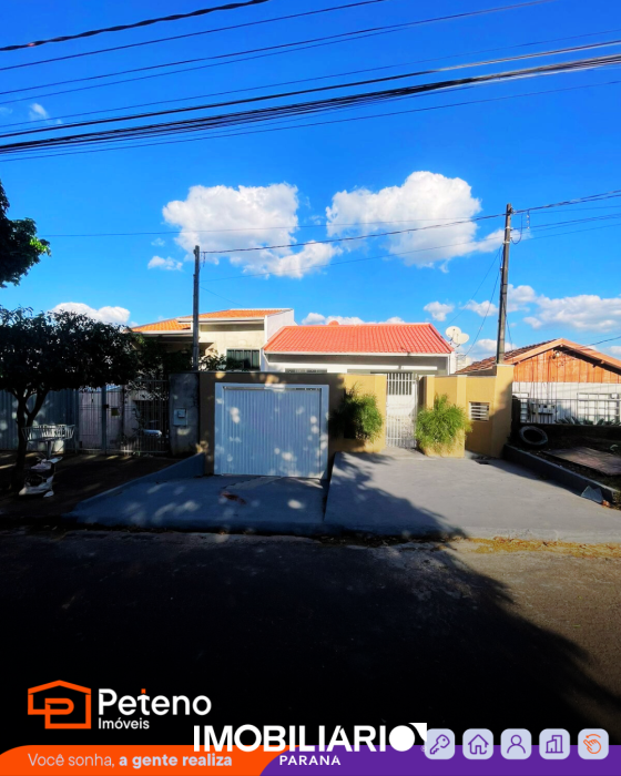 Sobrado para  venda em Zona IV, Umuarama, 299,38m², com 2 quartos