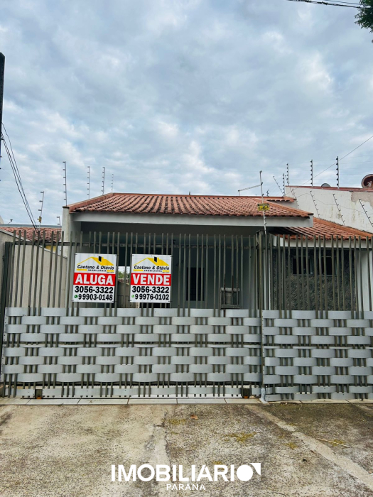 Residência para  venda em Zona V, Umuarama, 245,00m², com 2 quartos