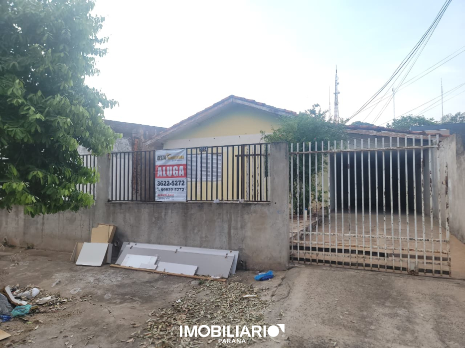 Residência para  alugar em Zona V, Umuarama, 100,00m², com 3 quartos