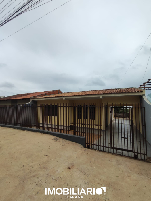 Residência para  alugar em Conjunto Residencial Guarani I, Umuarama, 100,00m², com 3 quartos