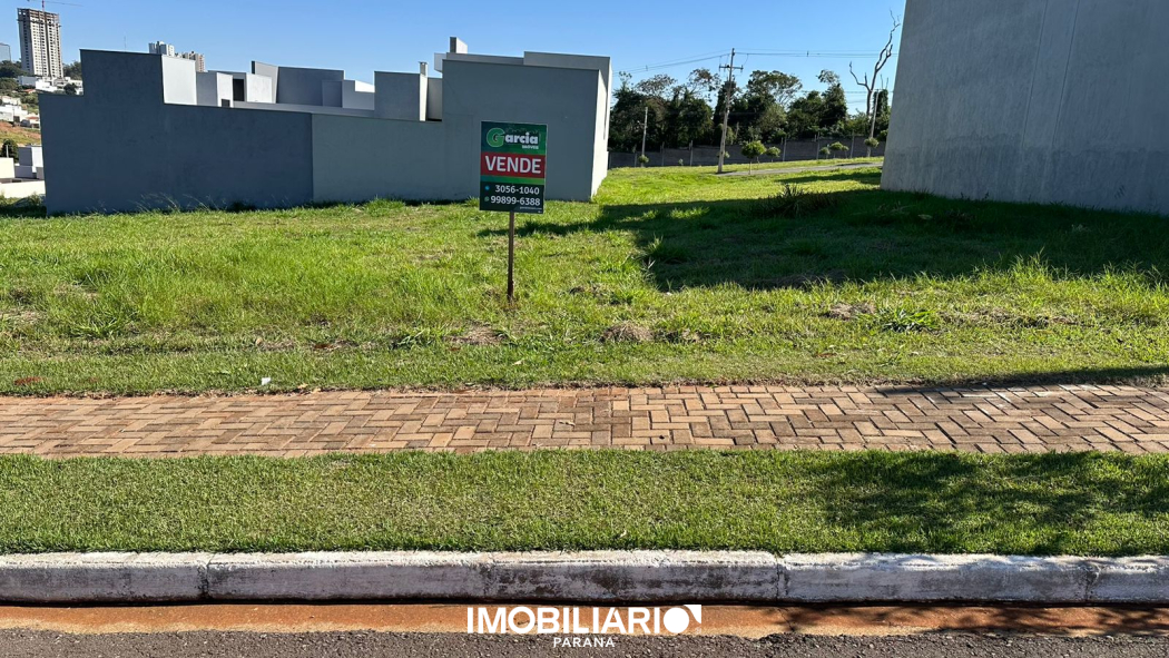 Terreno para  venda em Jardins de Versailles, Umuarama