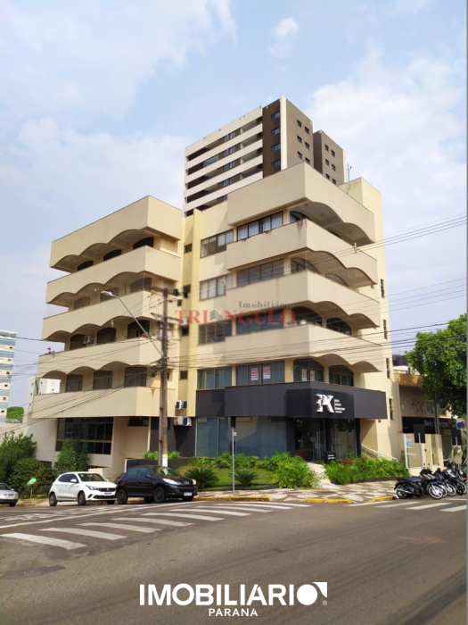 Apartamento para  venda em Zona I, Umuarama, 336,00m², com 4 quartos