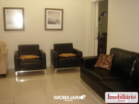 Residência para  venda em Zona II, Umuarama, 490,00m², com 3 quartos