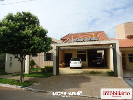 Residência para  vendaUmuarama, 445,00m², com 1 quartos