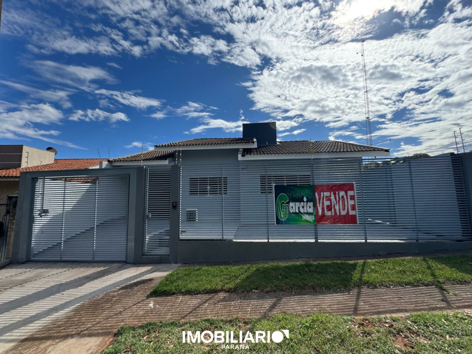 Residência para  venda em Parque Alto da Paraná, Umuarama, 300,00m², com 2 quartos