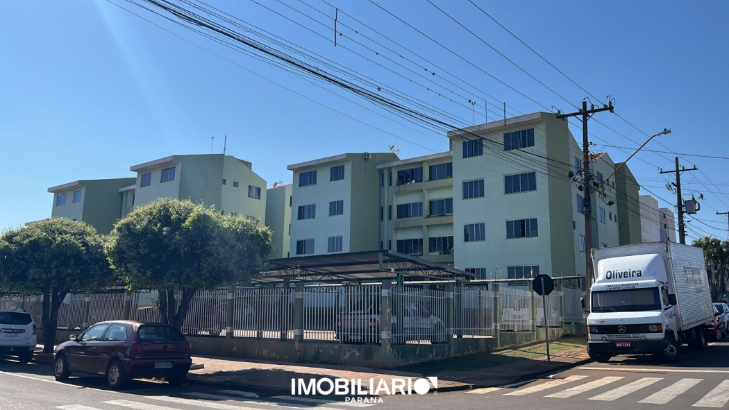 Apartamento para  venda em Centro, Campo Mourão, com 3 quartos