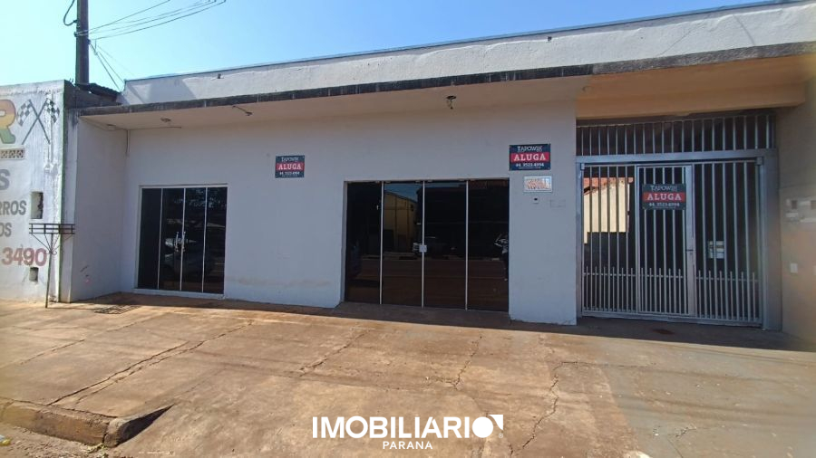Residência para  venda em Centro, Campo Mourão, 420,00m², com 3 quartos