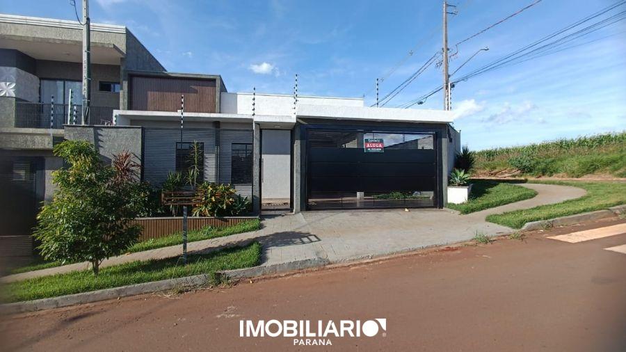 Residência para  alugar em Ipanema II, Campo Mourão, com 3 quartos
