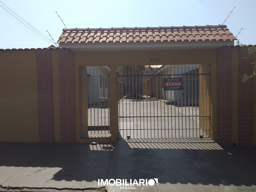 Kitnet para  alugar em Centro, Campo Mourão, com 1 quartos