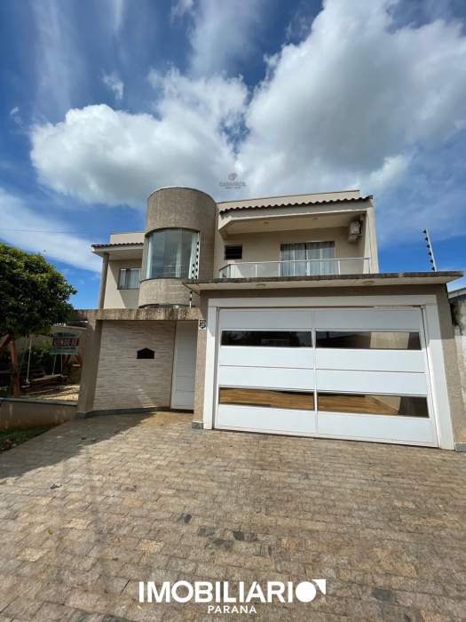 Sobrado para  venda em Jardim Bandeirantes, Campo Mourão, 300,00m², com 3 quartos